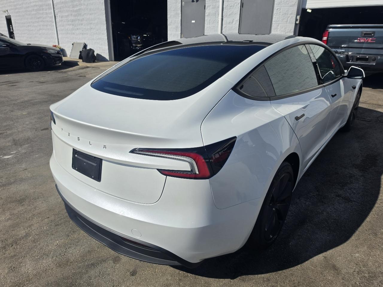 tesla model 3 2025 5YJ3E1EA2SF034693 image tesla model 3 2025 5YJ3E1EA2SF034693 image